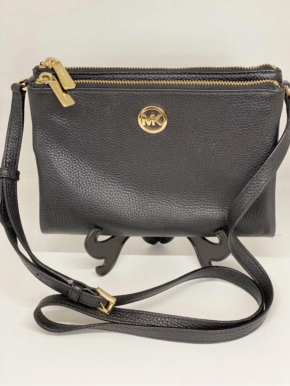 Michael Kors Large Navy Leather Kelly Double Zippered Crossbody W/Gold Emblem